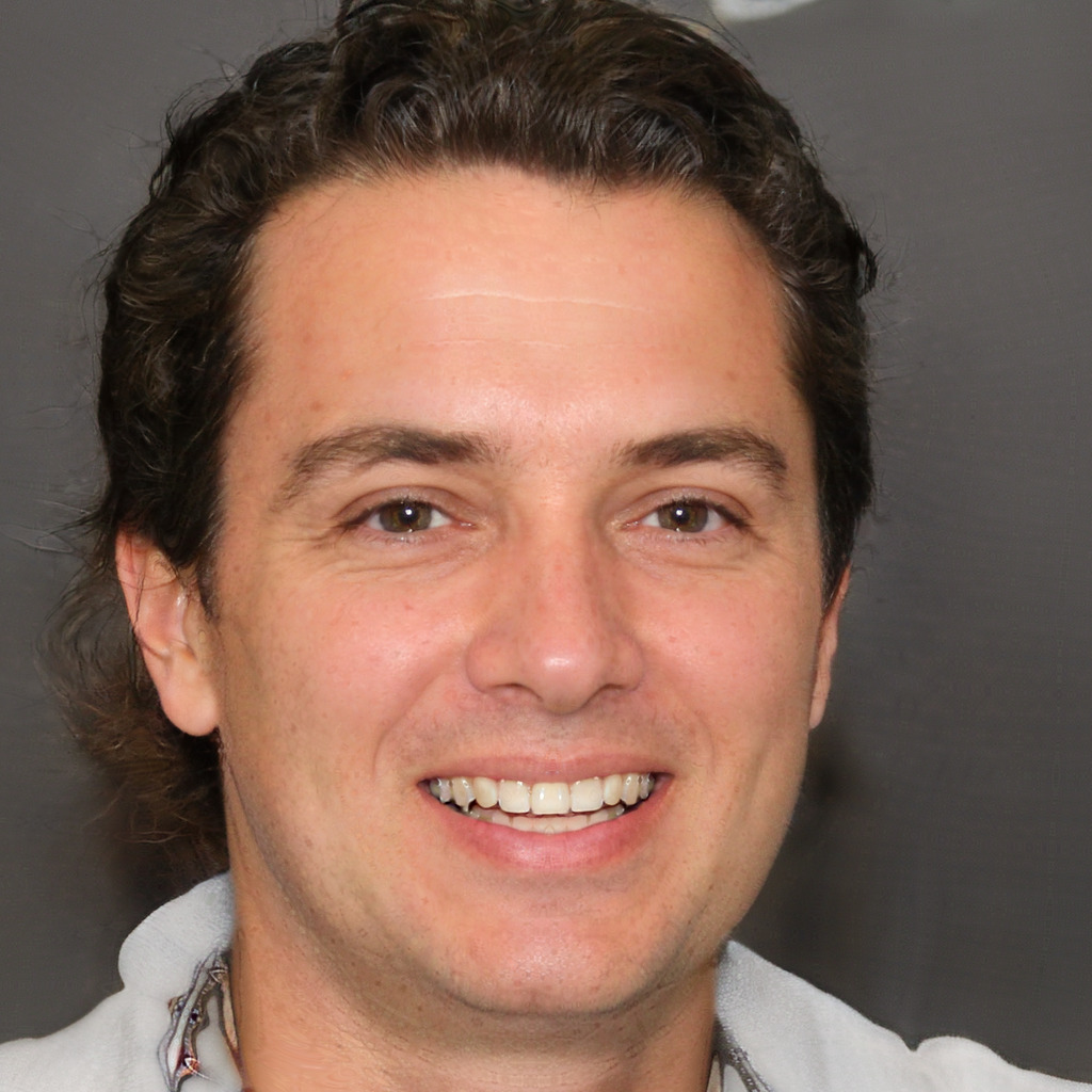 Happy baby in an Ingenuity product